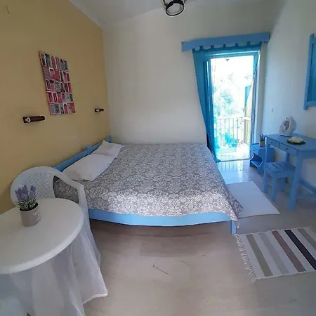 Rose Apartment *